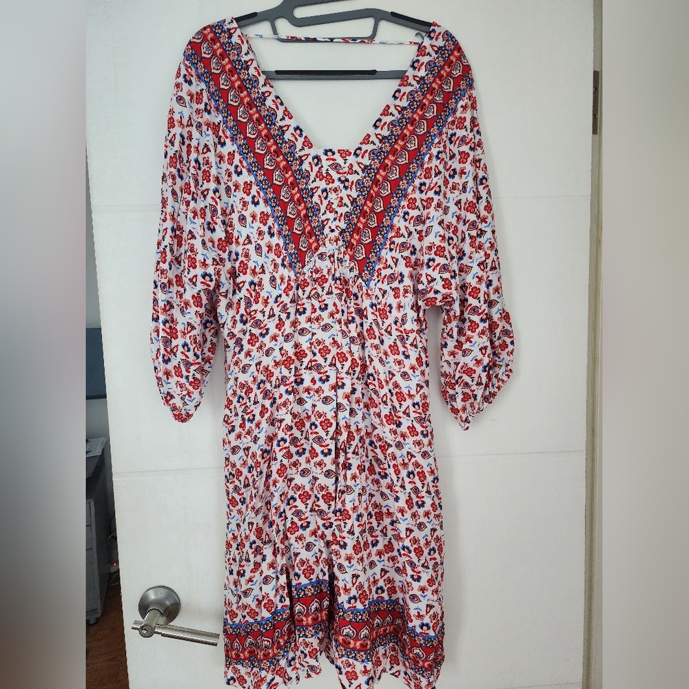 Figueroa Eflower Summer beach dress with an undershirt layer underneath Size L